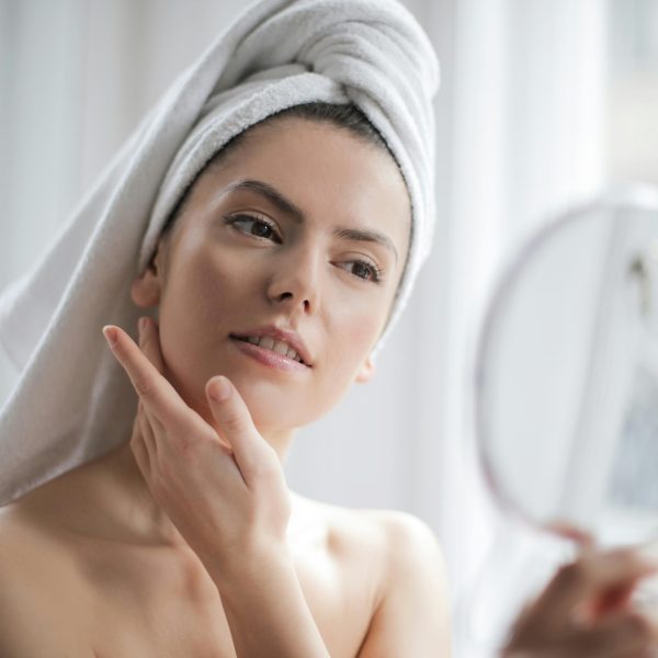 Expert Strategies for Banishing Wrinkles and Fine Lines Around the Eyes!